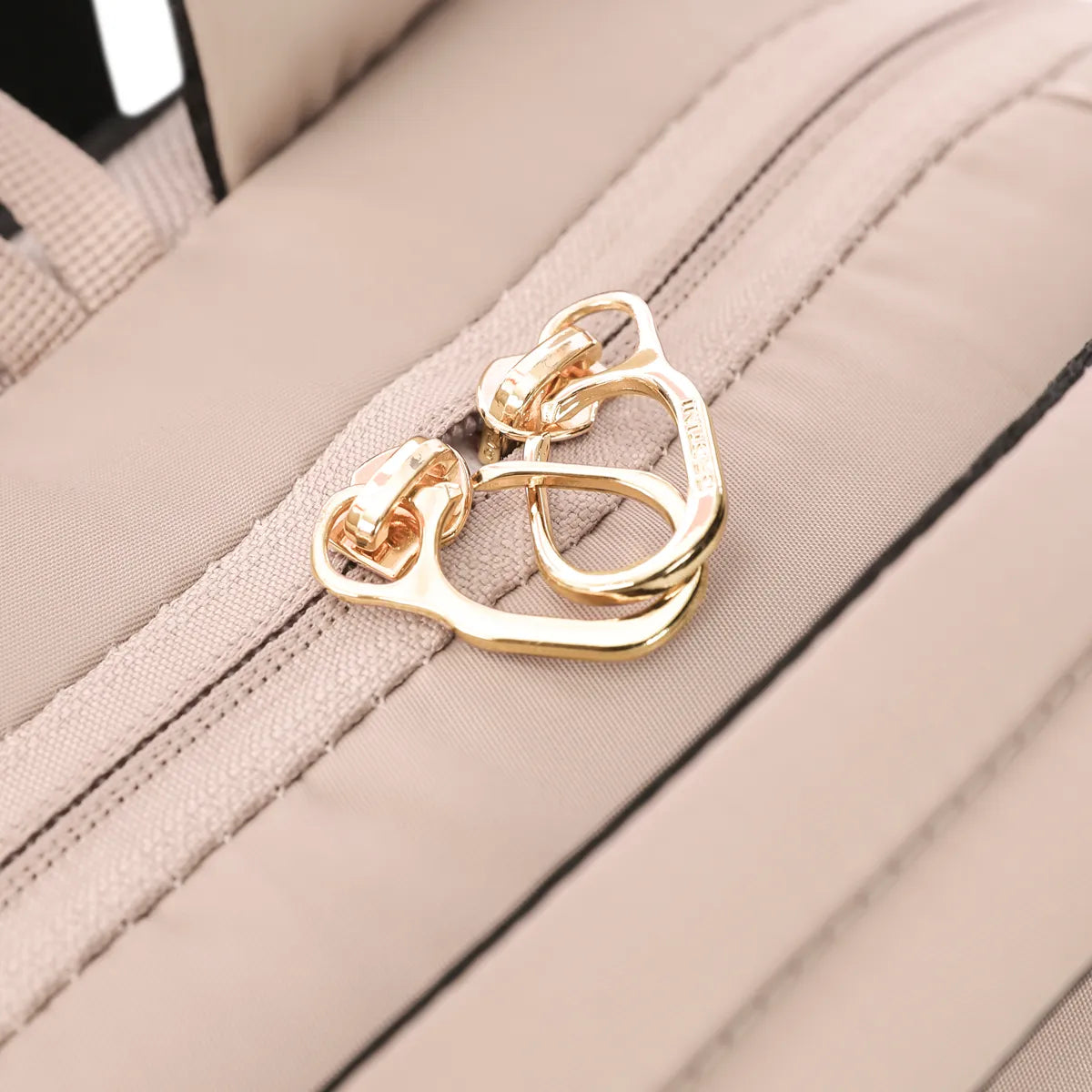 Mochila Feminina com Compartimento para Notebook Elegance Sestini