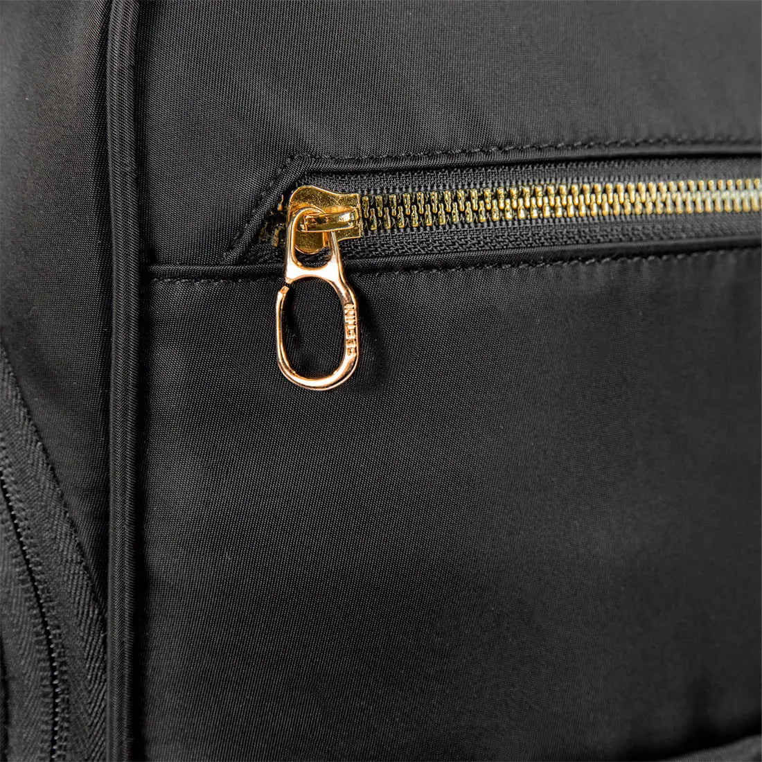 Mochila Feminina com Compartimento para Notebook Elegance Sestini