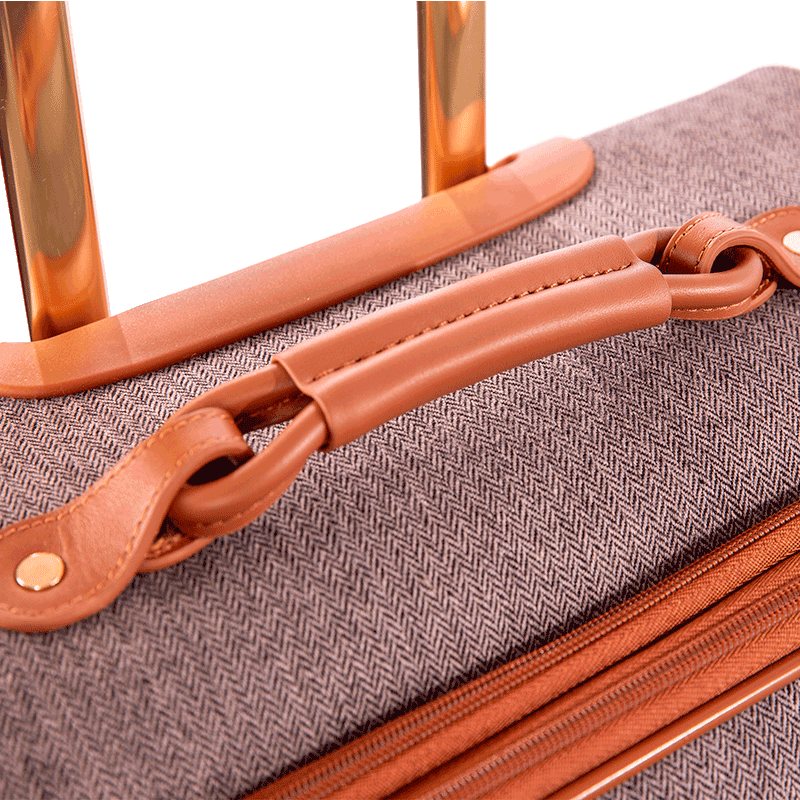 Mala de Viagem 23 kg em Tecido com Detalhes em Couro Royale