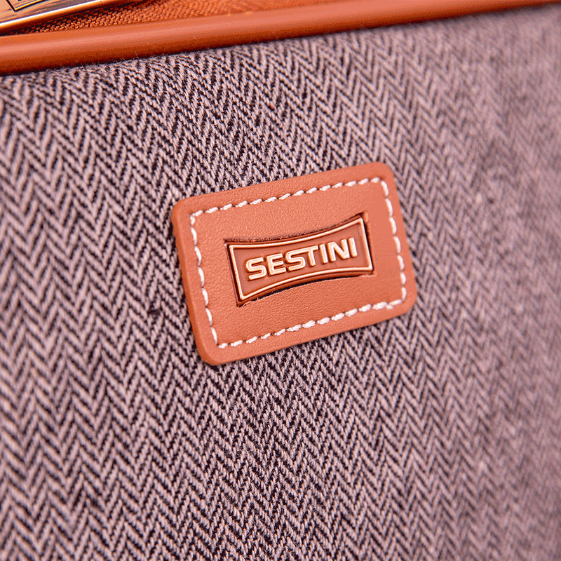 Mala de Viagem 23 kg em Tecido com Detalhes em Couro Royale