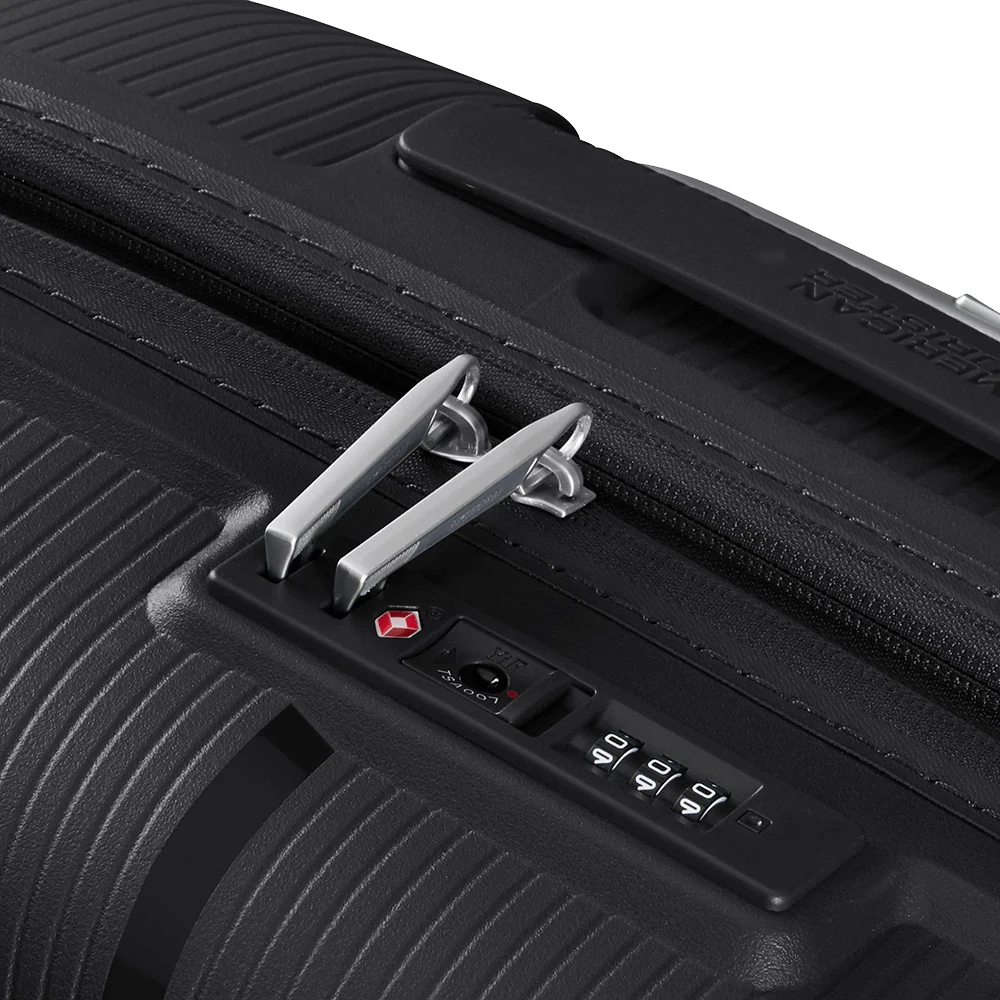 Kit Mala Starvibe + Frasqueira Starvibe American Tourister